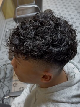 グルーマーズトウキョウ(GROOMER/S TOKYO) スペインカール