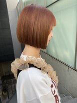 ティエラ 原宿 表参道(Tierra) ブリーチ無しでつくる高彩度アプリコットカラー×ミニボブ