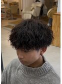 大分ツイストスパイラルパーマメンズマッシュ刈り上げレイヤー