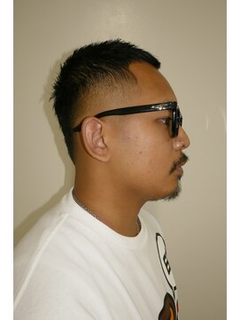 メリケンバーバーショップ トーキョー(MERICAN BARBERSHOP TYO) メンズカットアップバングスパイキーショート（ヌマタユウト）04