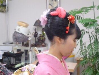 総合美容室トチタニ