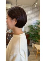 シフト(SHEEFT)&nbsp;20代30代ナチュラルブラウンカラー耳掛けこなれスタイル