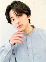 エルブロッサム 北上尾店(L-Blossom)&nbsp;前下がりセンターパートマッシュニュアンスパーマ刈り上げ