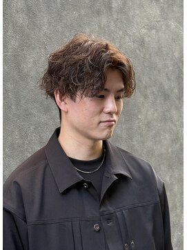 オーガニックイズオーディナリー(organic is ordinary) メンズカット×ツイストスパイラルパーマ