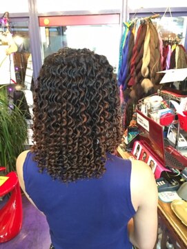 ディバイン(DIVINE) ウェーブパーマ