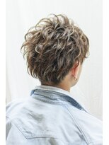 ハイライト×束感ショート