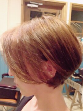 ジーナハーバー(JEANA HARBOR) ラフで無造作なショートボブ☆