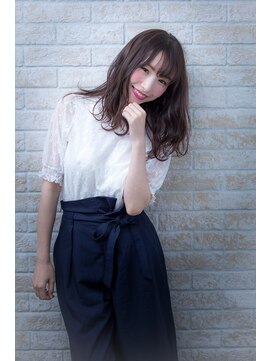 ヘアーアートシフォン 池袋西口店(Hair art chiffon) デザインカラー丸みショート無造作カールボブディイルミナカラー