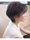 外国人風ショートボブ ハイライト 前髪インナーカラーグレージュ