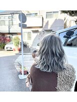 アイリス トーキョー(IRIS Tokyo) アッシュグレイカラー