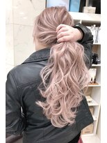 リア 大阪梅田(Ria)&nbsp;～シャンパンピンクカラー　シールエクステ～【Ria 大阪 梅田】