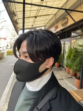 ミルコ バイ クラク(MIRUCO by KURAKU) 韓国風センター分けマッシュ