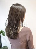 透明感ペールベージュ