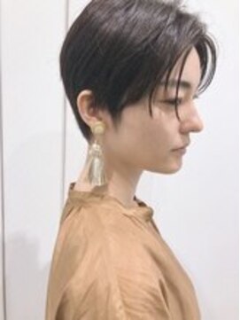 ギミック 自由が丘(gimmick) 大人可愛い20代30代40代黒髪前下がりショートボブ丸みショート◎