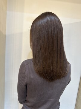 アール バイ ニーナ(R by NINA) こっくりブラウン