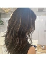 リア(riah)&nbsp;くすみハイライト