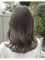 ナチュラル ヘアーデザイニング(Natural hair designing) オリーブグレージュ