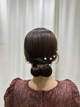 サクララ(Sakura la) タイトシニヨン//タイトヘア/パールピン/ミディアム/鎌倉