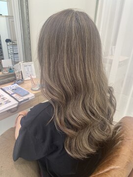 アドラーブル はなみずき店(adorable) 【ハイライトカラー】