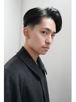 カーウォッシュバーバー(CARWASH BARBER)&nbsp;メンズカット韓国マッシュダークアッシュサイドパート1204