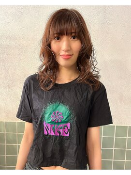 ニーム(nimes) 透明感ベージュ