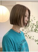 ぷつっとミニボブ/ミルクティーベージュ