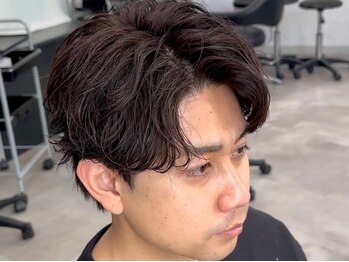 ニレイナガノ(201 NAGANO)の写真/ビジネスシーンでの印象を劇的に変える、スタイリッシュなメンズサロンで自分らしさを磨こう！