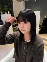 アム(amu) レイヤーカット/ミディアムレイヤー/前髪カット/暗髪
