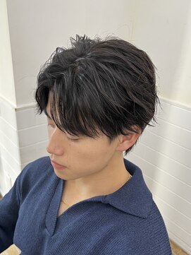 アイトーキョープラスシー 横浜(AI TOKYO+Sea) 横浜/ツイストスパイラル/センターパート/大人パーマ