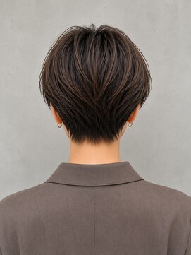 アースオーセンティック 立川店(EARTH Authentic) ハンサムショート×アッシュブラウン