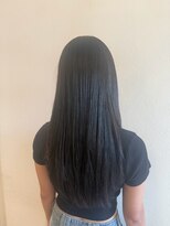 エヌアンドエー 春日部東口店(hair shop N&A) 艶感とまとまりが映えるナチュラルロングストレート