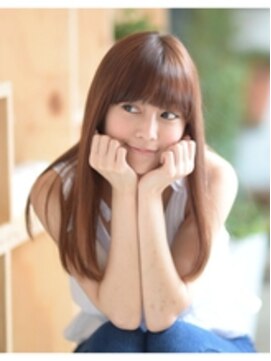 リビング(Living by Buzz) 【Living】小顔バング・艶カラーのストレートスタイル♪