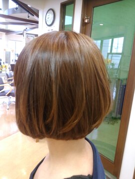 エモーシオン(HAIR CREATE EMOTION) ボブスタイル