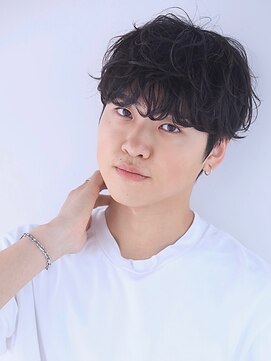 シスタ(SISTA) 【SiSTA】田中黒髪韓国マッシュツイストスパイラルコンマヘア