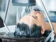 アールモンドヘア新世界の写真/《話題の『頭浸浴』を使用したヘッドスパ》心身ともにリラックスし、頭皮の汚れもスッキリ！