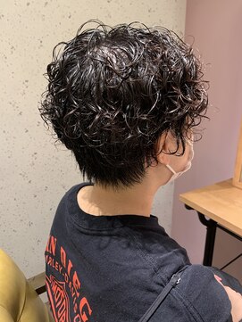 ムーン ティコブラーエ(moon tico brae) ８月(ミディアムヘア/グレージュカラー/シルキーベージュ)