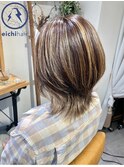しっかりハイライトn入ったウルフカット