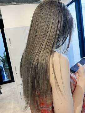 チル(chill) ブリーチなしダブルカラー＊エアリーロング