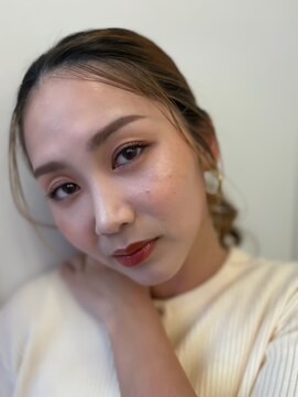 ウィークエンド(WeekenD) やわらかビジンヘアメイク