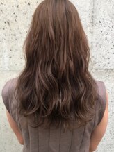 【AMIX小郡本店】［若手スタイリスト］と大人気メニュー［おすすめカラー］［癒しヘッドスパ&ヘアケア］♪