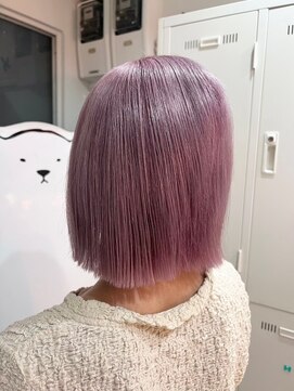 ナンバー ユアイロ 川崎(N° uairo) 丸型卵形レイヤーカットエアリーロング美髪ピンクブラウン川崎