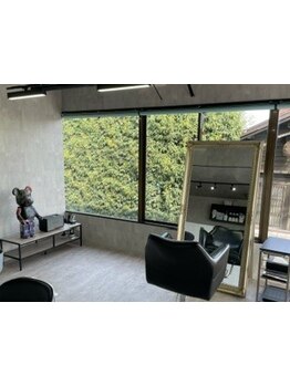 周りを気にせずにお客様だけの時間をゆっくりお過ごし頂ける、1席のみのプライベート空間が魅力♪