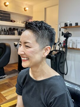 自由な毛先 JIYU NA KESAKI