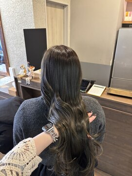 ハロ 蕨(HALO) 艶々オリーブベージュ【阿部佑香】