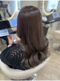 ベージュブラウン 艶髪ロング 韓国風巻き髪 透明感カラー 平塚