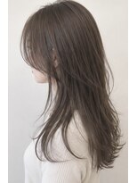 ブルーノ 東員店(BRUNO)&nbsp;透明感たっぷり。ナチュラルベージュのレイヤーロング