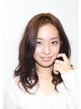 カミーノ ヘアデザイン(Camino Hair Design) はずさないセミロング