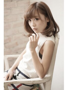 リリーオブザベイス(Lily of the Vase) リラックスミディ