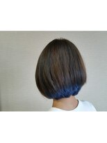 美容室テク アート バイ シック 前下がりボブ