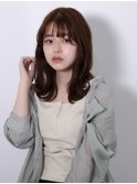 切りっぱなしミディアムボブ